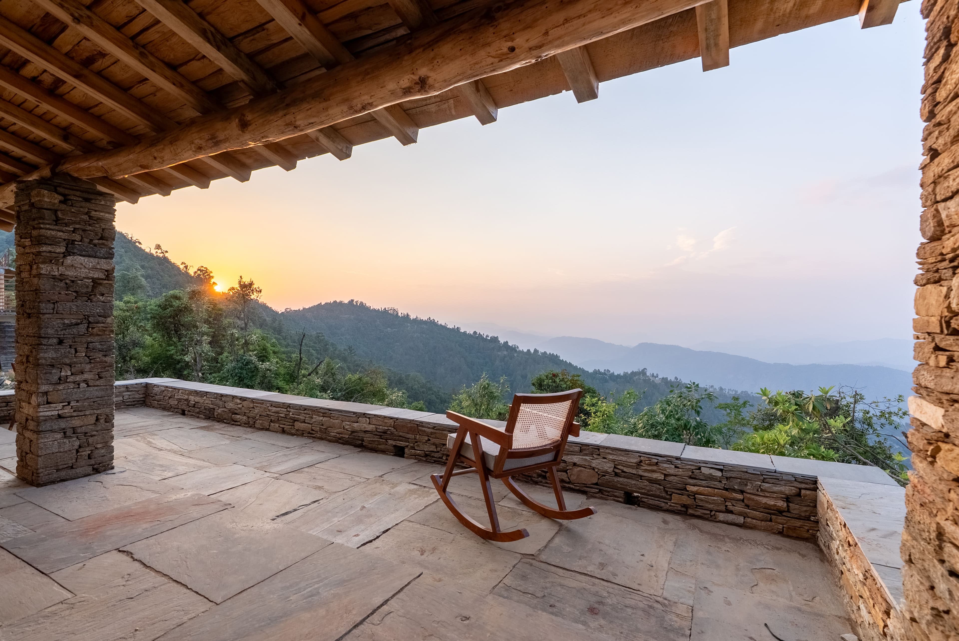 Kumaon Vann — private courtyard